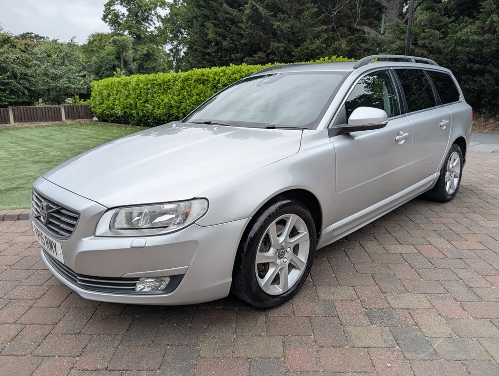 Volvo V70 2.4 D5 Se Nav Geartronic Silver #6
