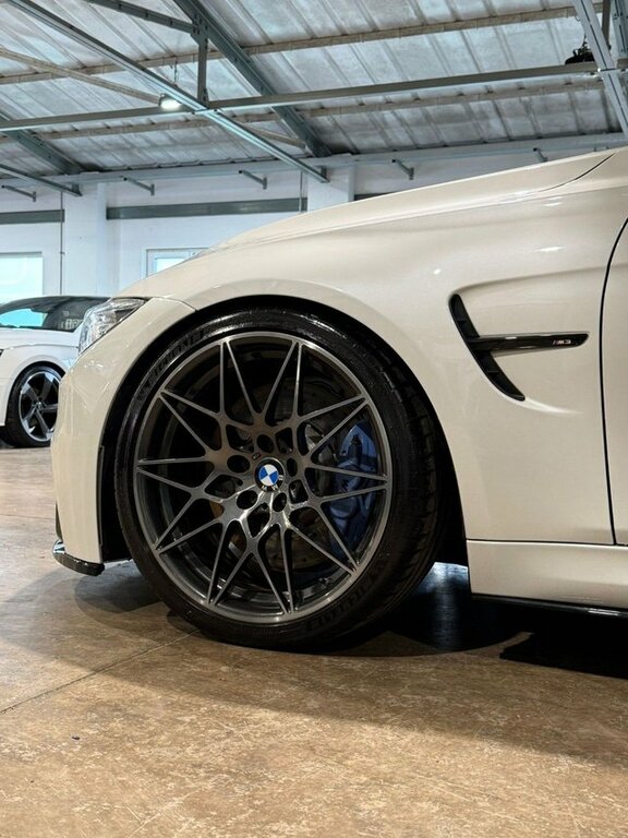 BMW M3 2017 3.0 Biturbo Competition Saloon Dct White #6