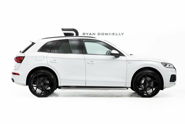 Audi Q5 2019 2.0 Tdi 40 S Line Suv S Tronic Qua CX19LZL Black #4