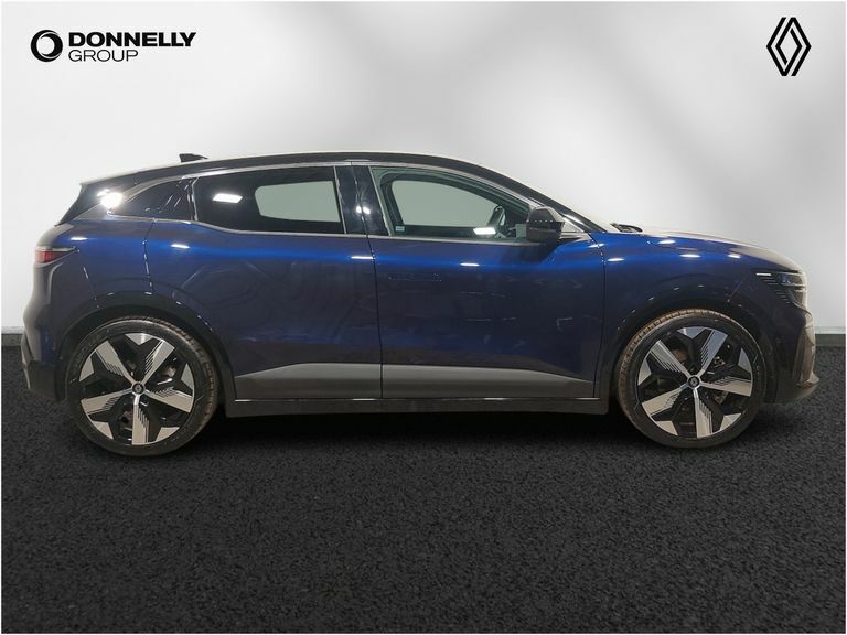 Renault Megane E-Tech Comfort Range 60Kwh Iconic... 2025 25 White #3