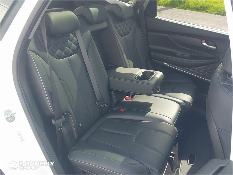 Hyundai Santa Fe Fe Ultimate Hev Aut White #9