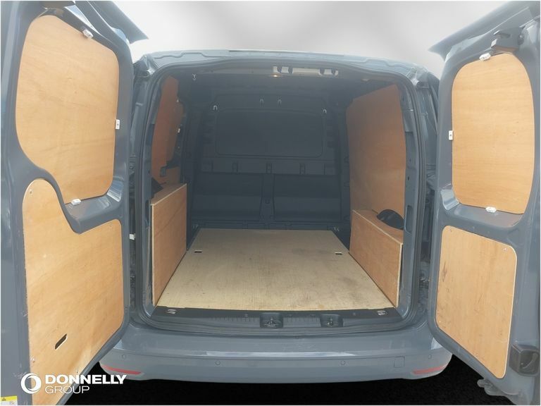 Volkswagen Caddy 2.0 Tdi 122Ps Commerce Pro Van Dsg Black #13