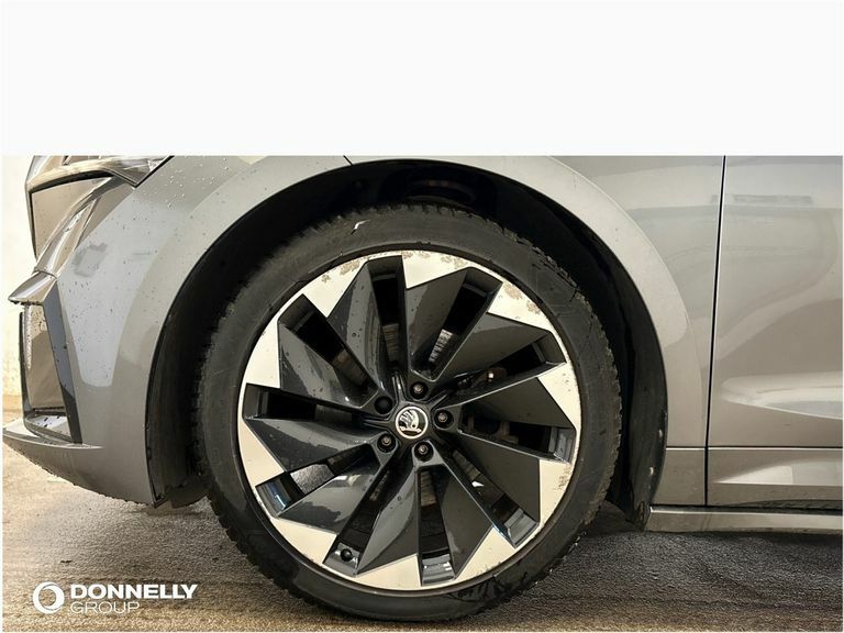 Skoda ENYAQ 60 Loft Silver #5