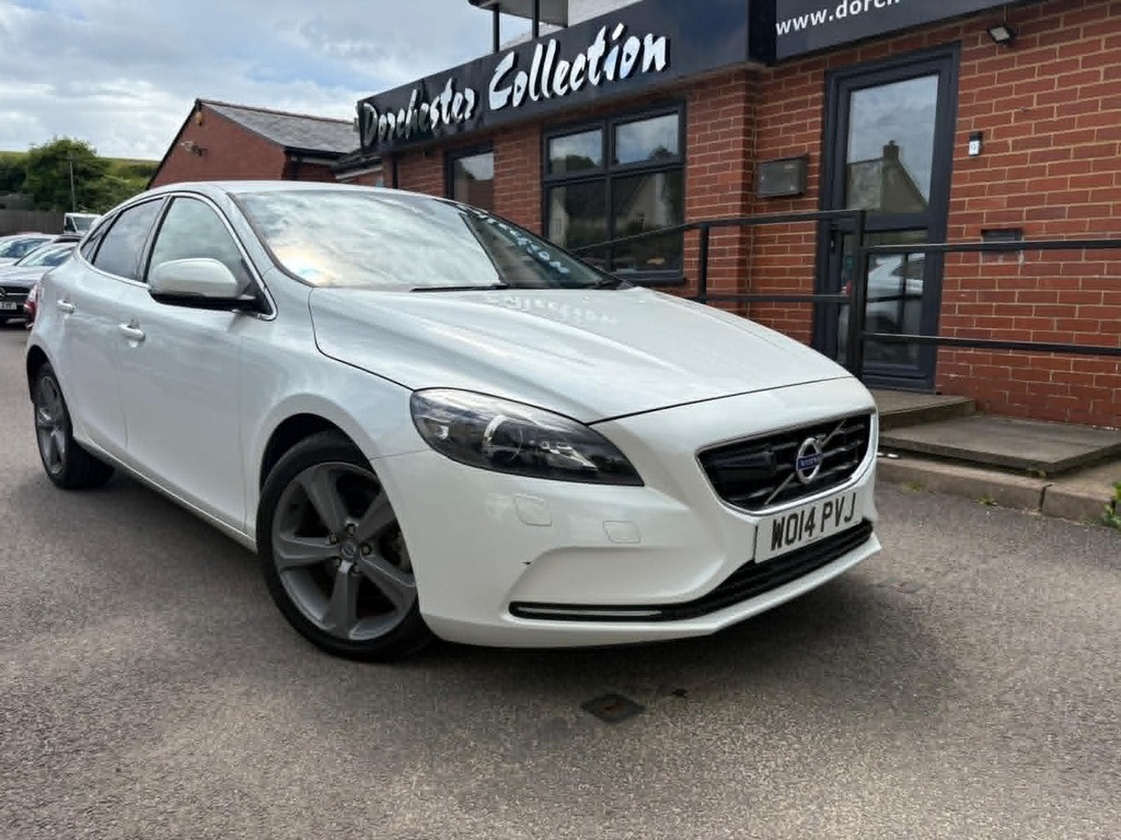 Volvo V40 Se T4 Black
