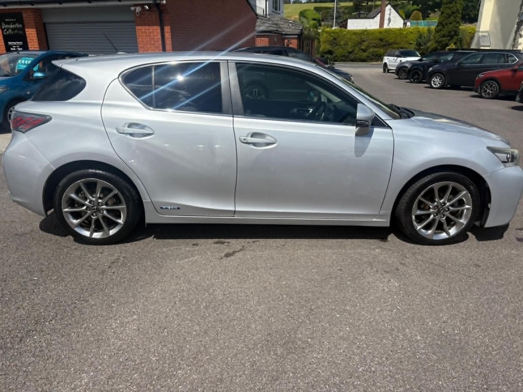 Lexus CT 200H 1.8 Premier Cvt Blue #25