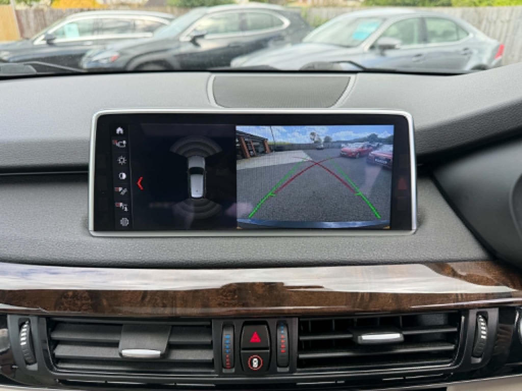 BMW X5 Estate Black #38