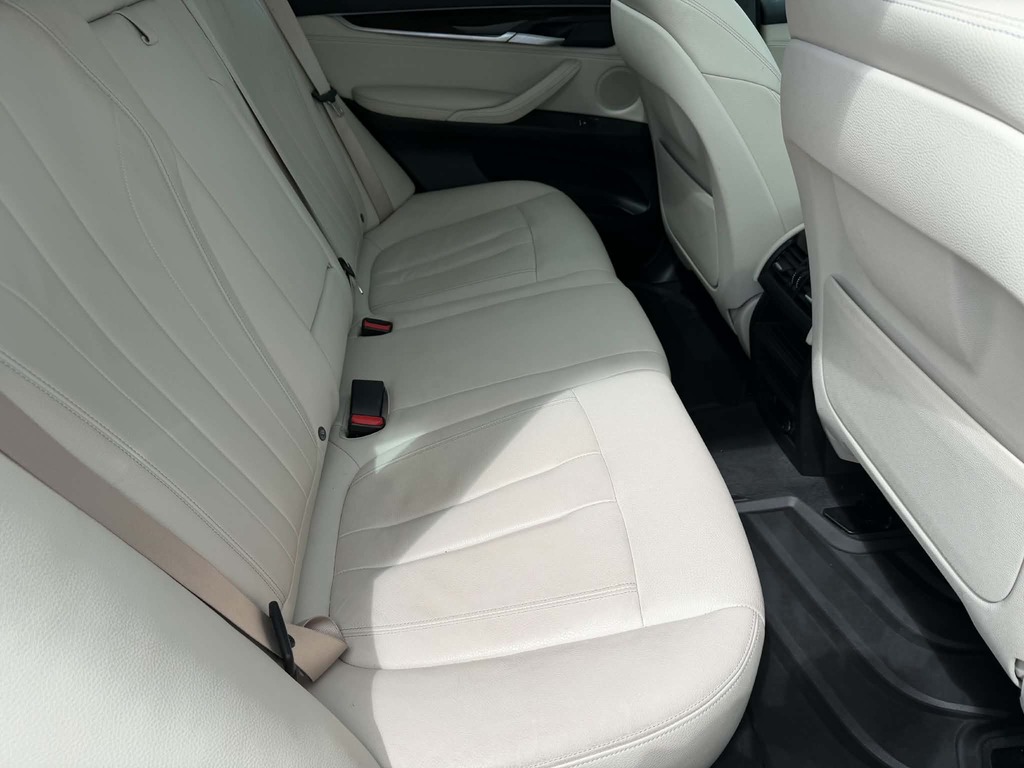 BMW X5 Estate Black #18