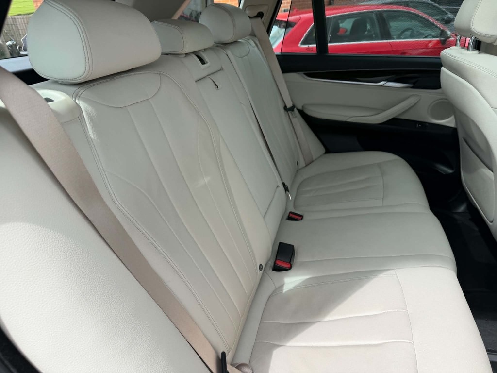 BMW X5 Estate Black #41
