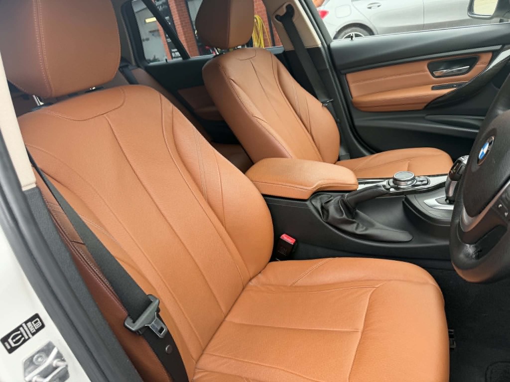 BMW 3 Series Touring Luxury 13 White #4
