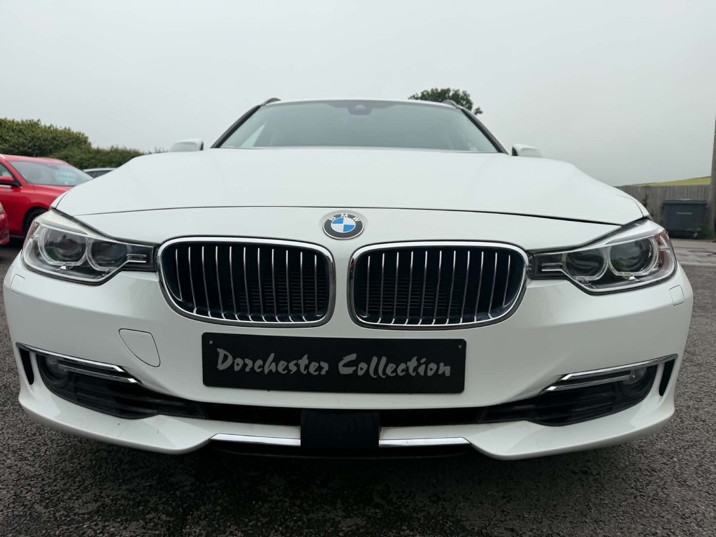 BMW 3 Series Touring Luxury 13 White #2