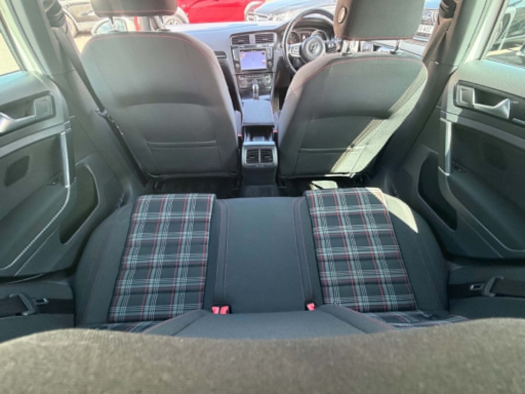 Volkswagen Golf Gti 15 495  White #5