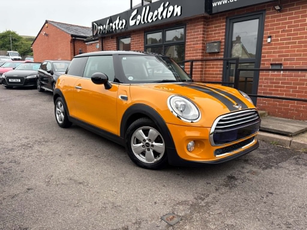 Mini Hatch Cooper Se Orange