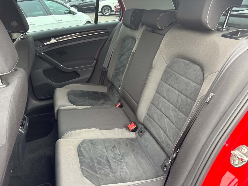 Volkswagen Golf Gt 12 495 Red #5