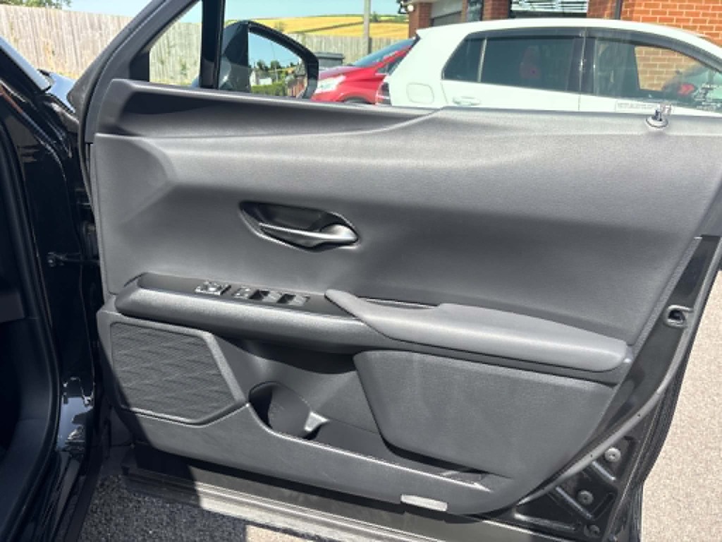 Lexus UX 250H 2.0 Takumi Cvt Blue #9