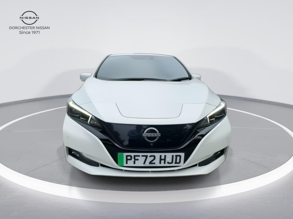 Nissan Leaf 39Kwh Tekna Hatchback 150 Ps White #4