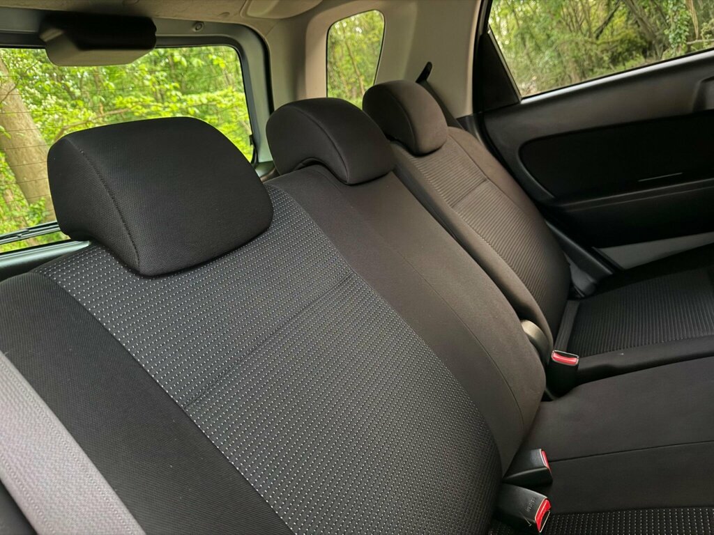 Daihatsu Terios Terios Se Black #29