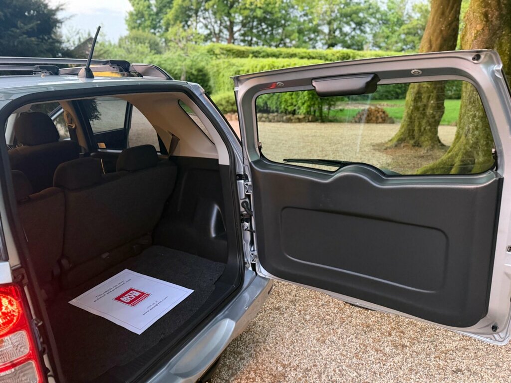 Daihatsu Terios Terios Se Black #43