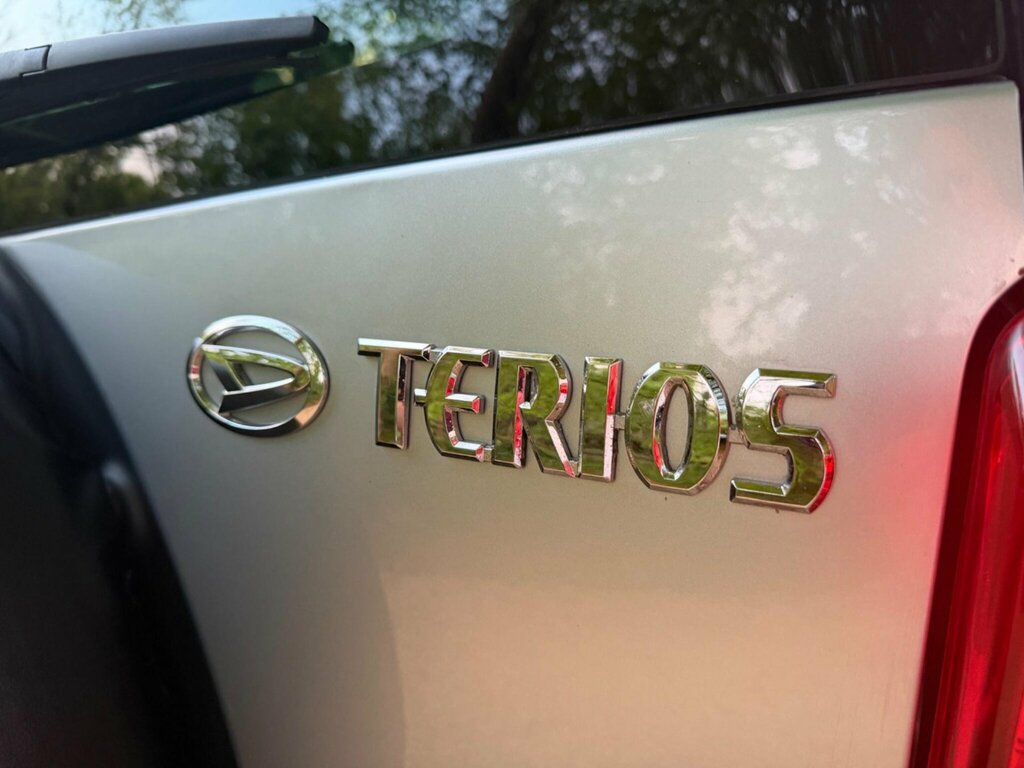 Daihatsu Terios Terios Se Black #8