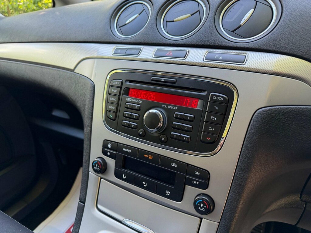 Ford S-Max Mpv 2.0T Ecoboost Titanium Powershift Euro 5 Red #36