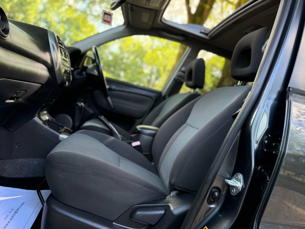Toyota Rav 4 D-4d Xt5 Black #86