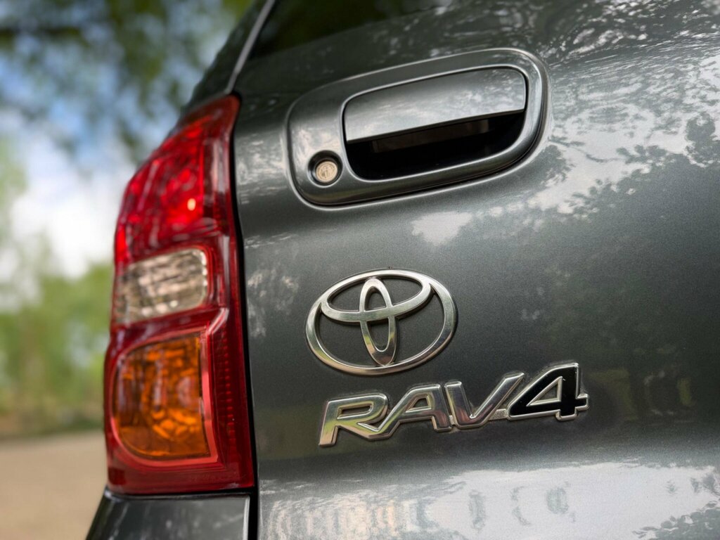 Toyota Rav 4 D-4d Xt5 Black #24
