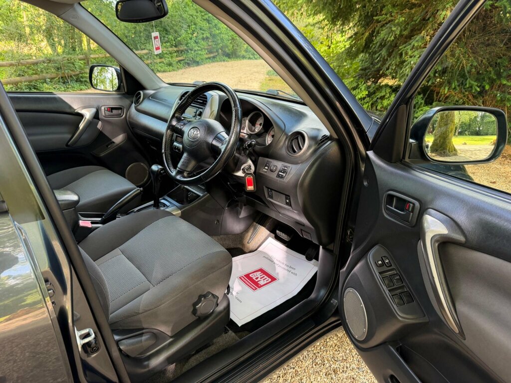 Toyota Rav 4 D-4d Xt5 Black #43