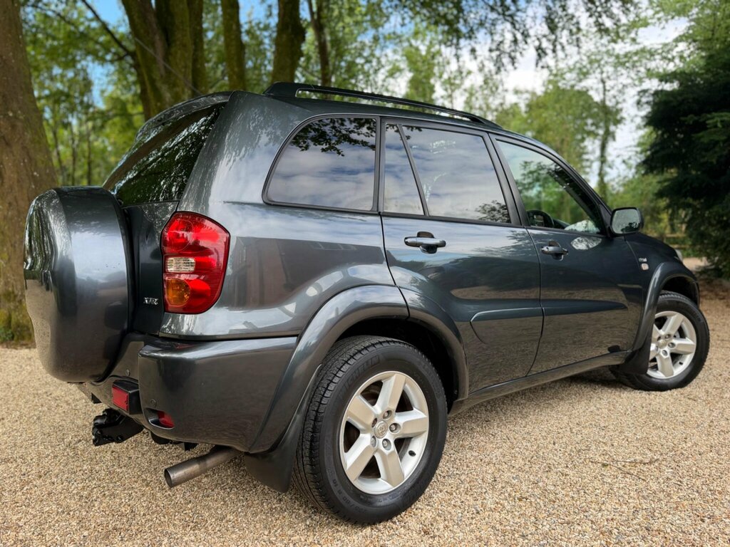 Toyota Rav 4 D-4d Xt5 Black #16