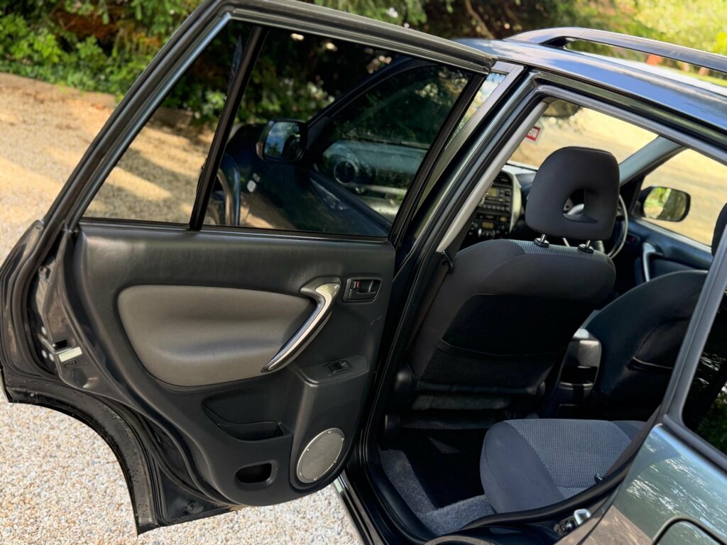 Toyota Rav 4 D-4d Xt5 Black #76
