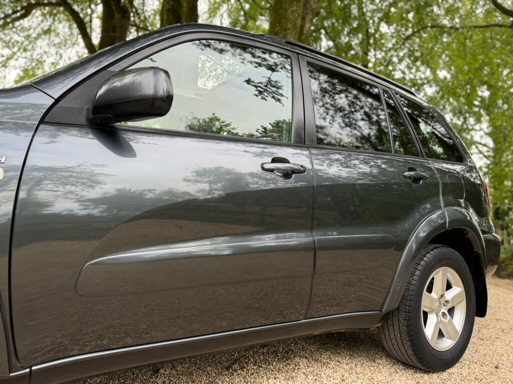 Toyota Rav 4 D-4d Xt5 Black #31