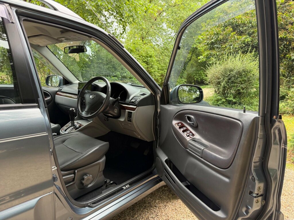 Suzuki Grand Vitara 2.0 16V Suv Red #17
