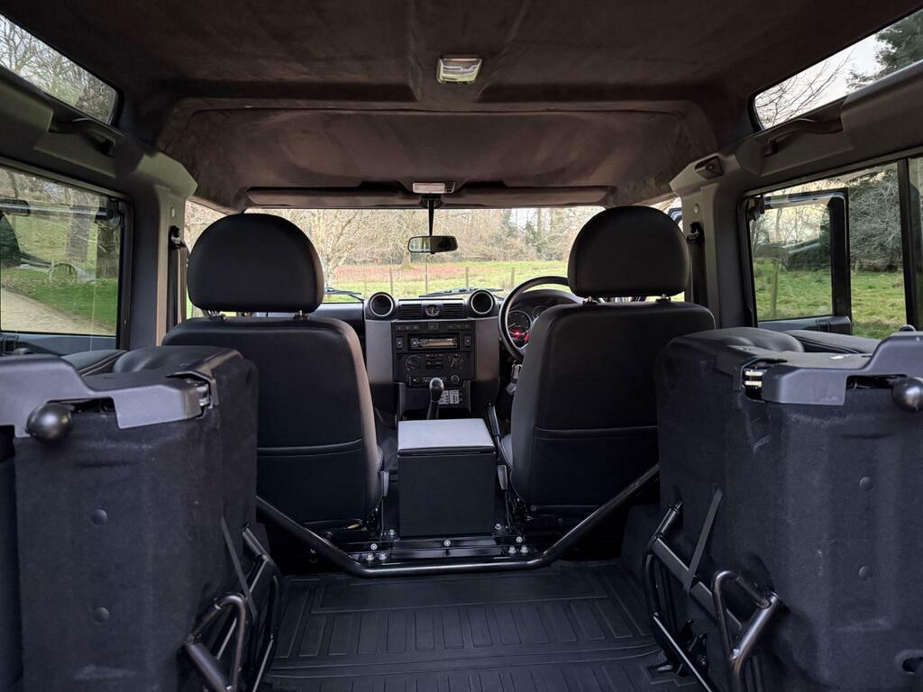 Land Rover Defender 90 Suv Green #27