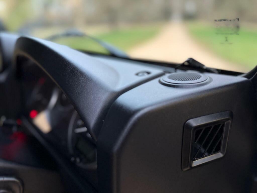 Land Rover Defender 90 Suv Green #25