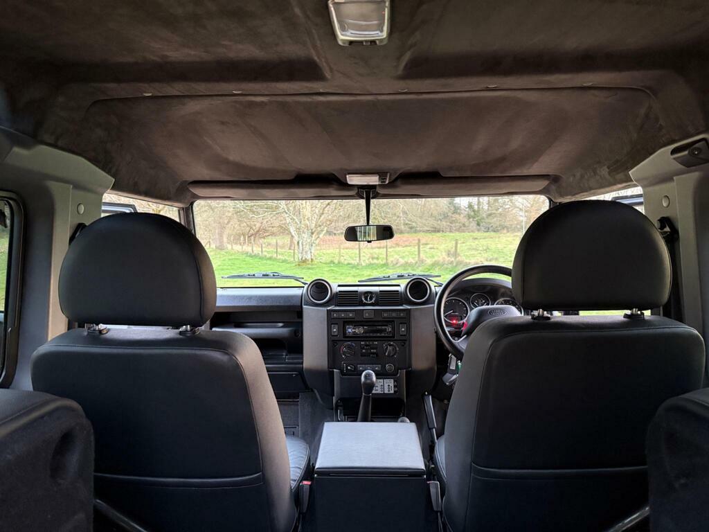 Land Rover Defender 90 Suv Green #26