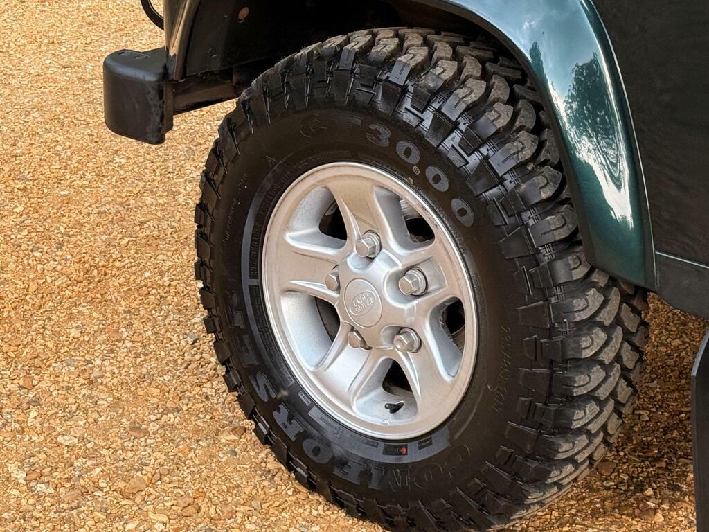 Land Rover Defender 90 90 Tdci County Blue #39