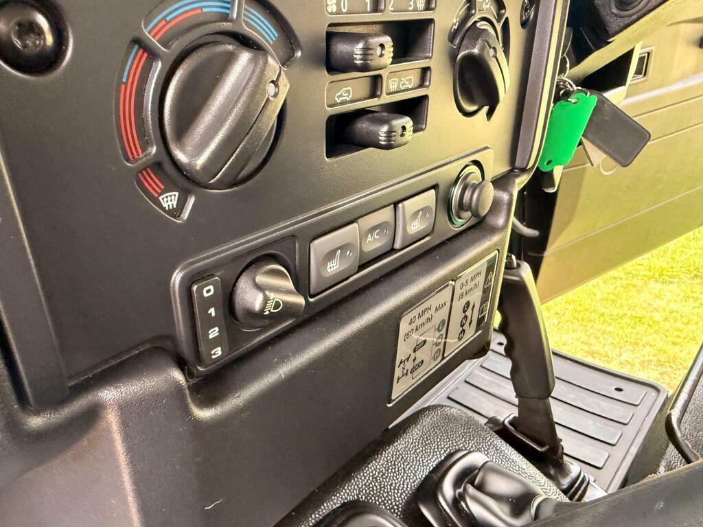 Land Rover Defender 90 90 Tdci County Blue #17