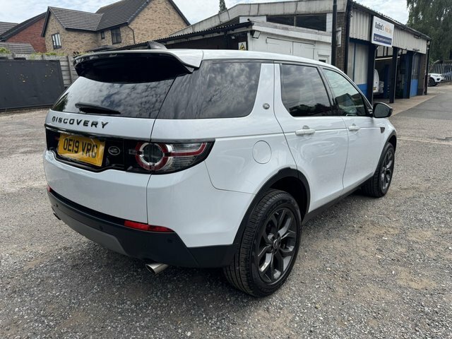 Land Rover Discovery Sport 2.0 Td4 Landmark Suv 4Wd Euro 6 S OE19VRG White #5