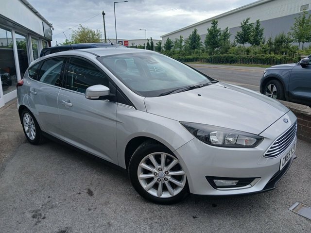 Ford Focus 1.5 Tdci Titanium Hatchback Euro CN65YJO Silver #4