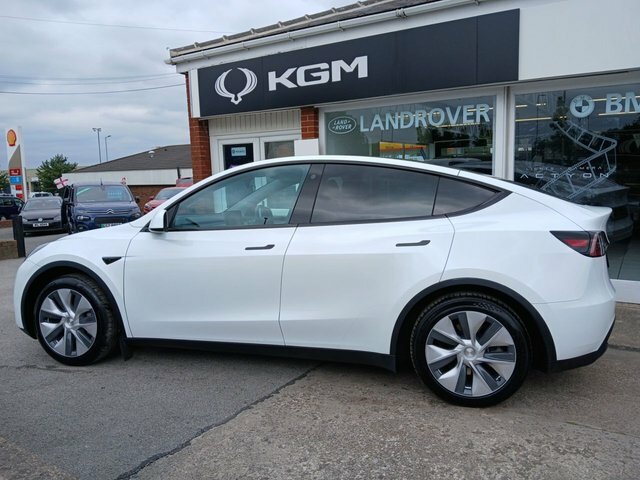 Tesla Model Y Suv Rwd 346 Ps LG23XRR White #4