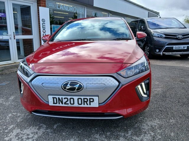 Hyundai Ioniq 38.3Kwh Premium Hatchback 136 P Red #2