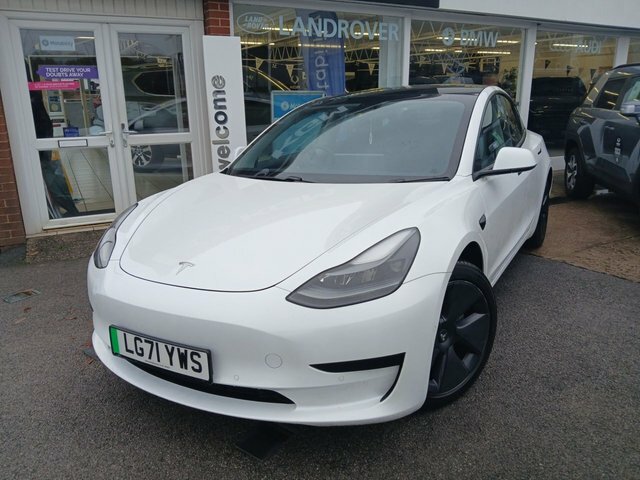 Tesla Model 3 Standard Range Plus Saloon Rwd White #3