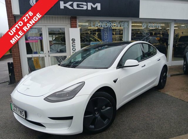Tesla Model 3 Standard Range Plus Saloon Rwd White