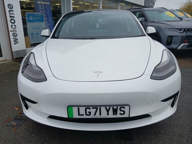 Tesla Model 3 Standard Range Plus Saloon Rwd White #2