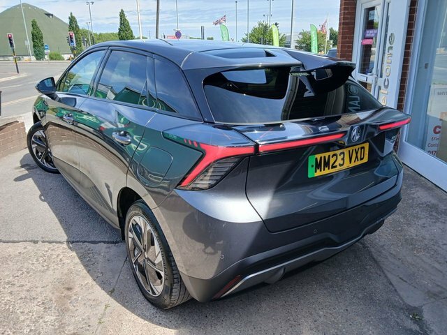 MG MG4 64Kwh Trophy Long Range Hatchback Aut Grey #4