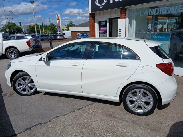 Mercedes-Benz A Class 1.6 A180 Sport Hatchback 7G-dct Euro 6 Black #4
