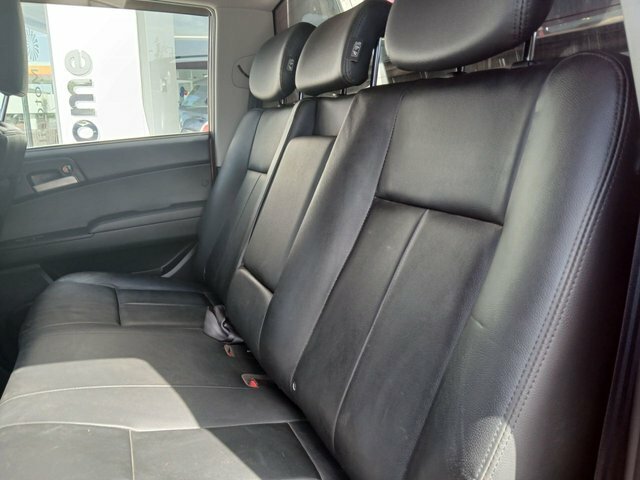 SsangYong Musso Ex White #32