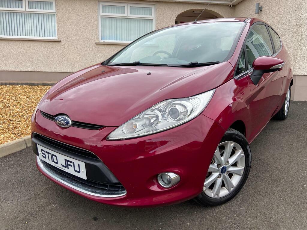 Ford Fiesta Zetec Red #16