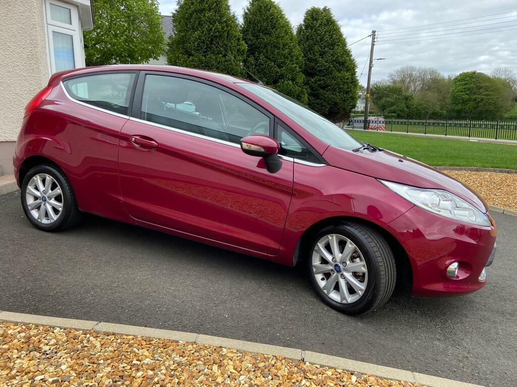 Ford Fiesta Zetec Red #15