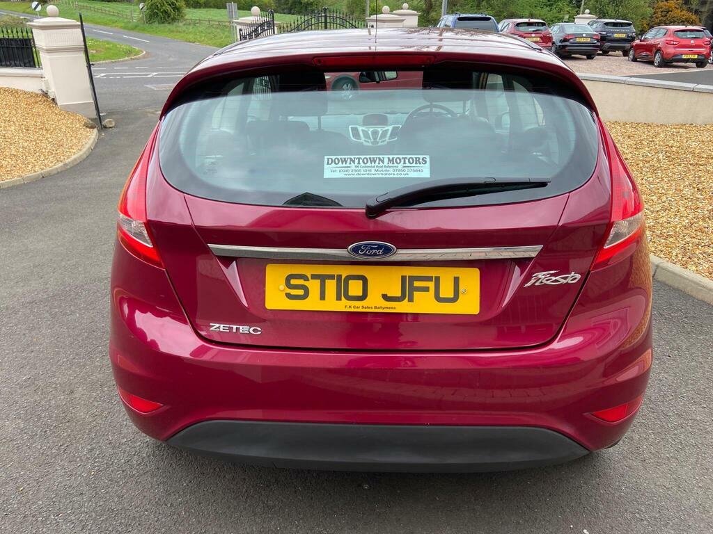 Ford Fiesta Zetec Red #8