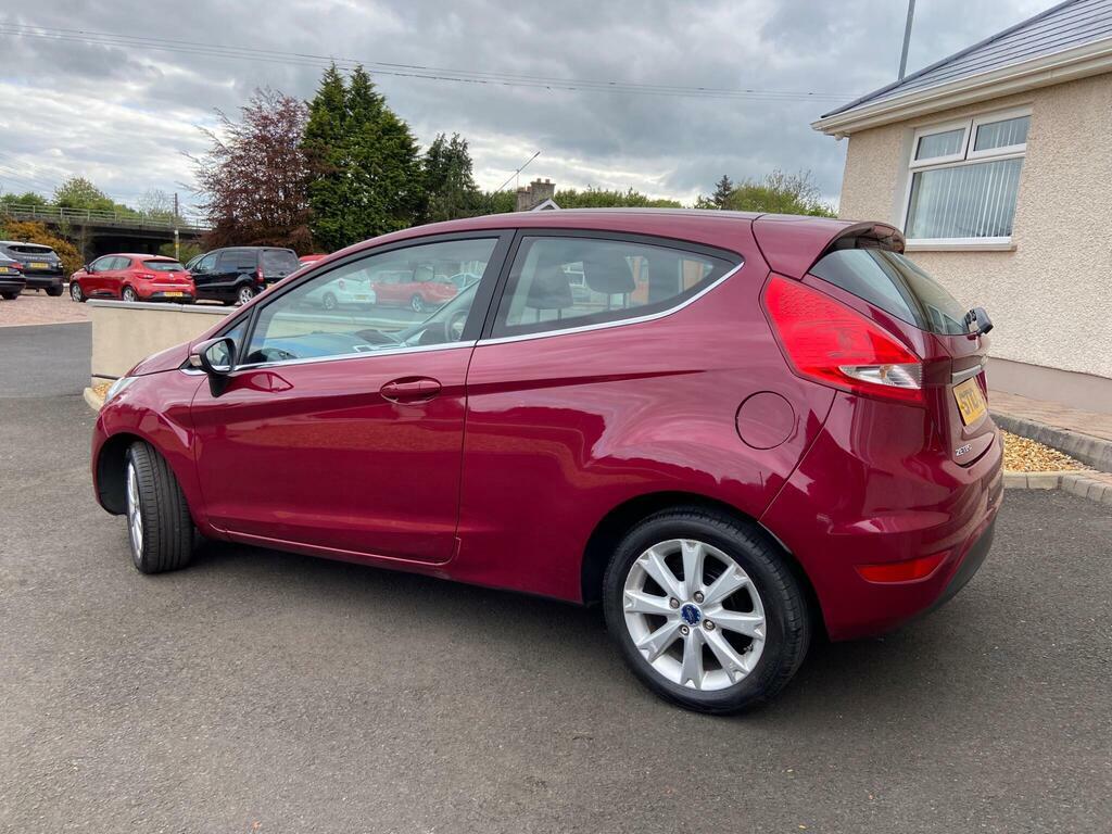 Ford Fiesta 1.25 Zetec Red #5