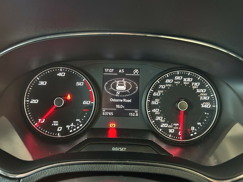 Seat Arona 1L Se Technology Red #18